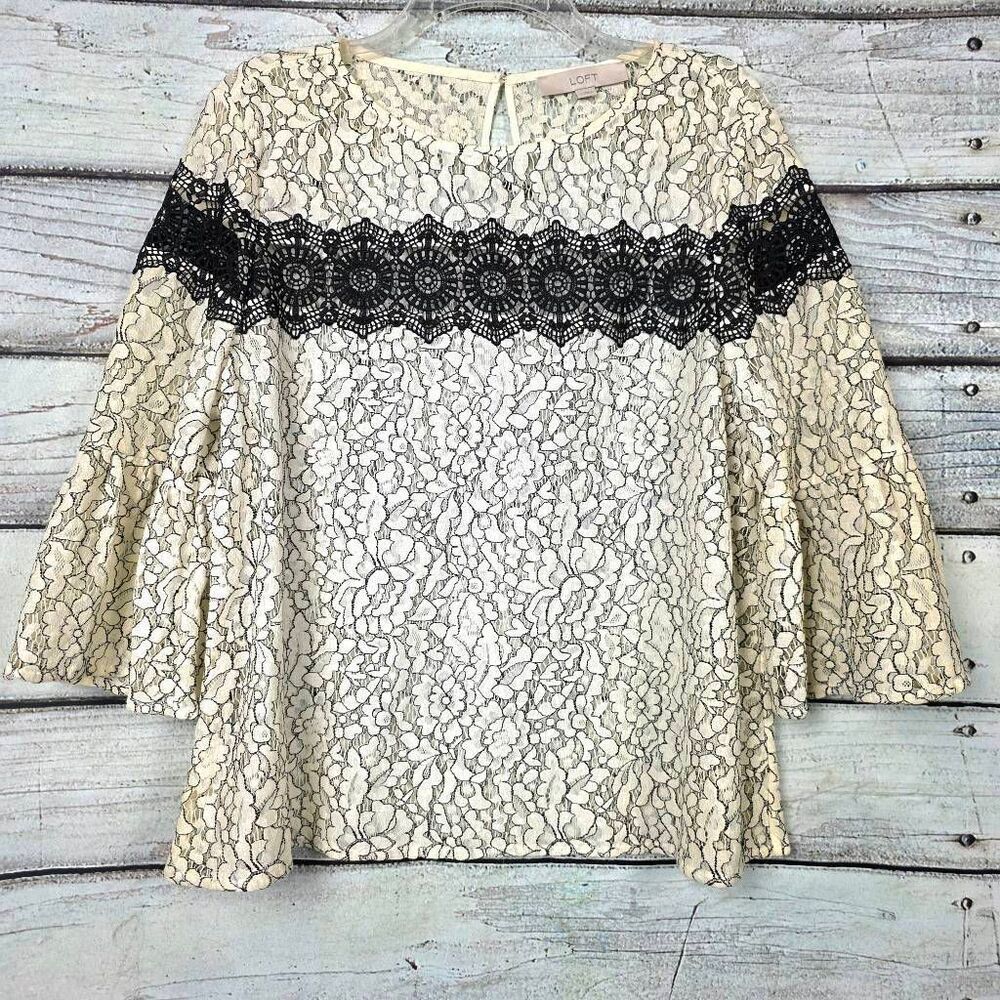 LOFT Ivory Lace Bell Sleeve Blouse Women’s L